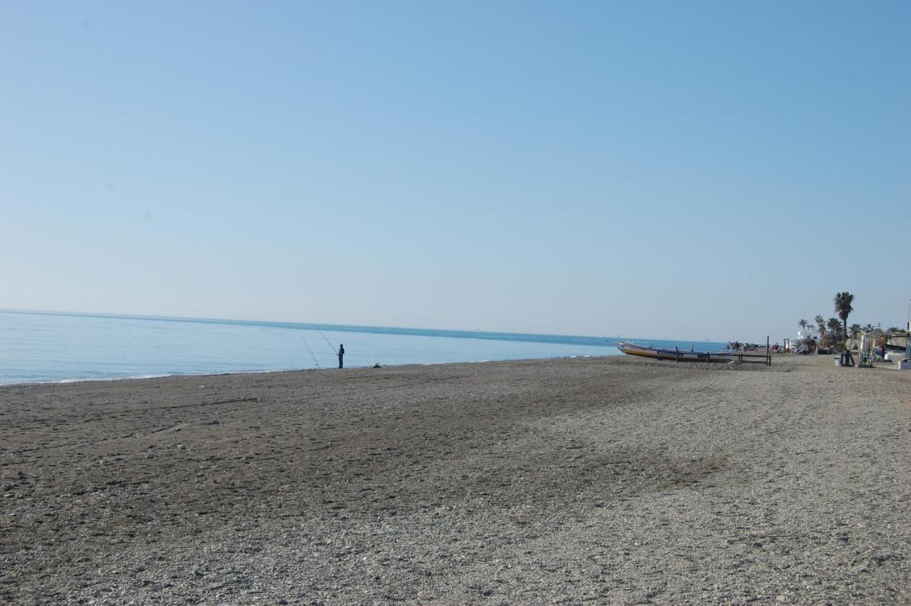 Atico Con Gran Terraza Y Vistas Al Mar Appartement Torre Del Mar Buitenkant foto